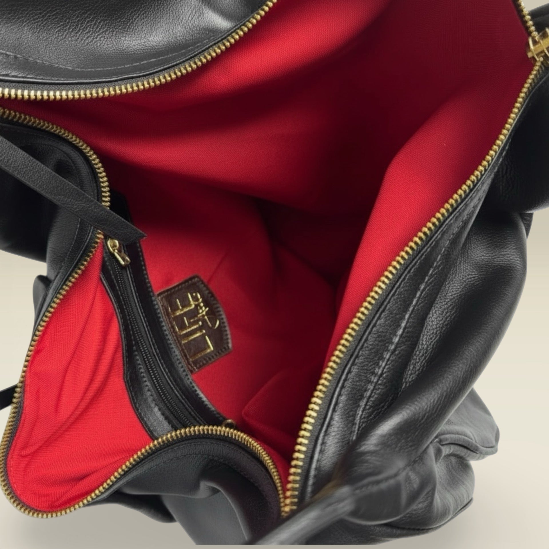 Bolsa Helena G - Preta