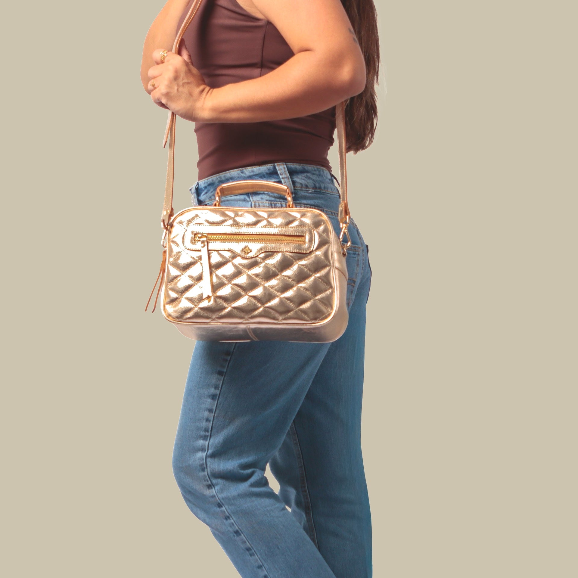 Bolsa Sara G -  Dourada