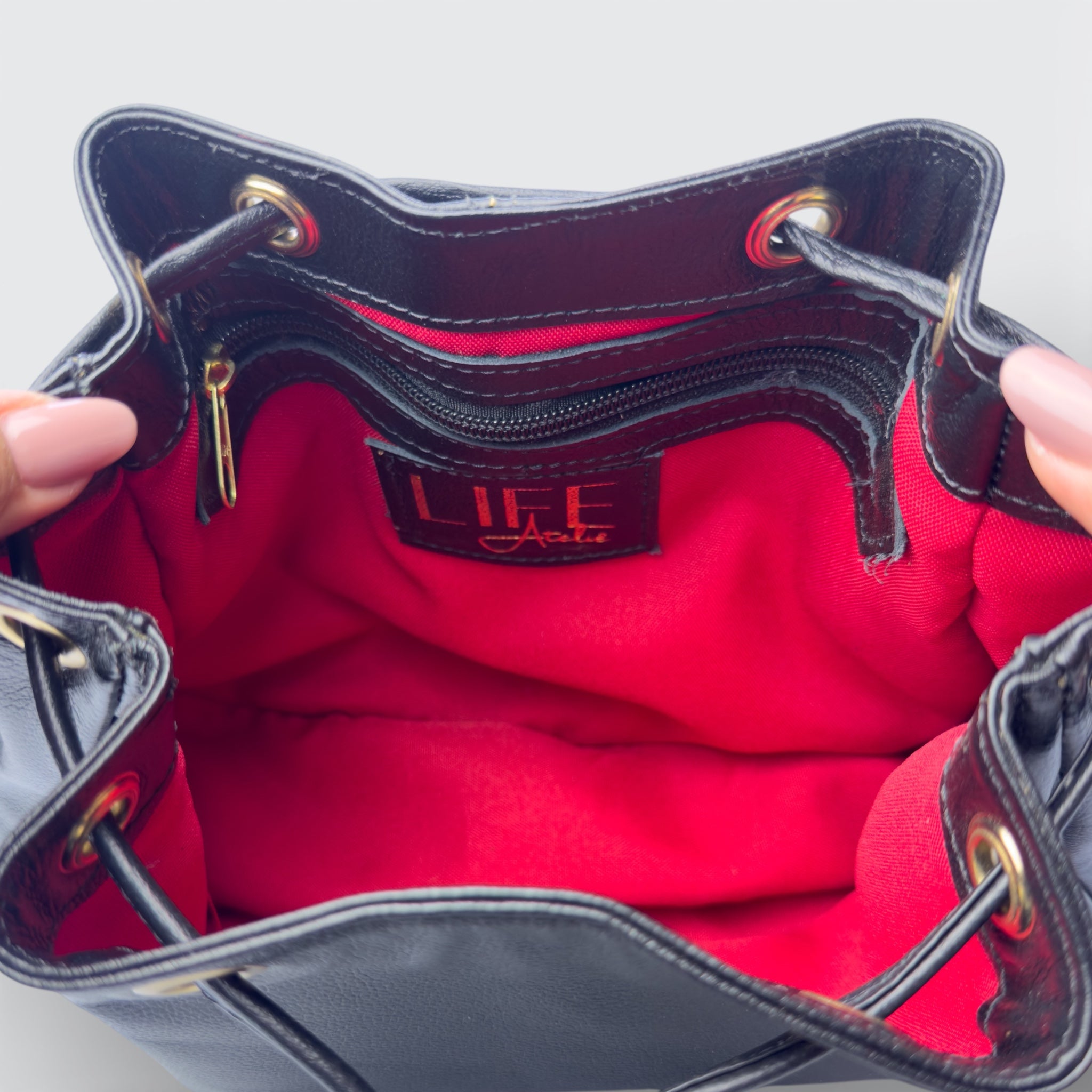 Bolsa Clara - Preta